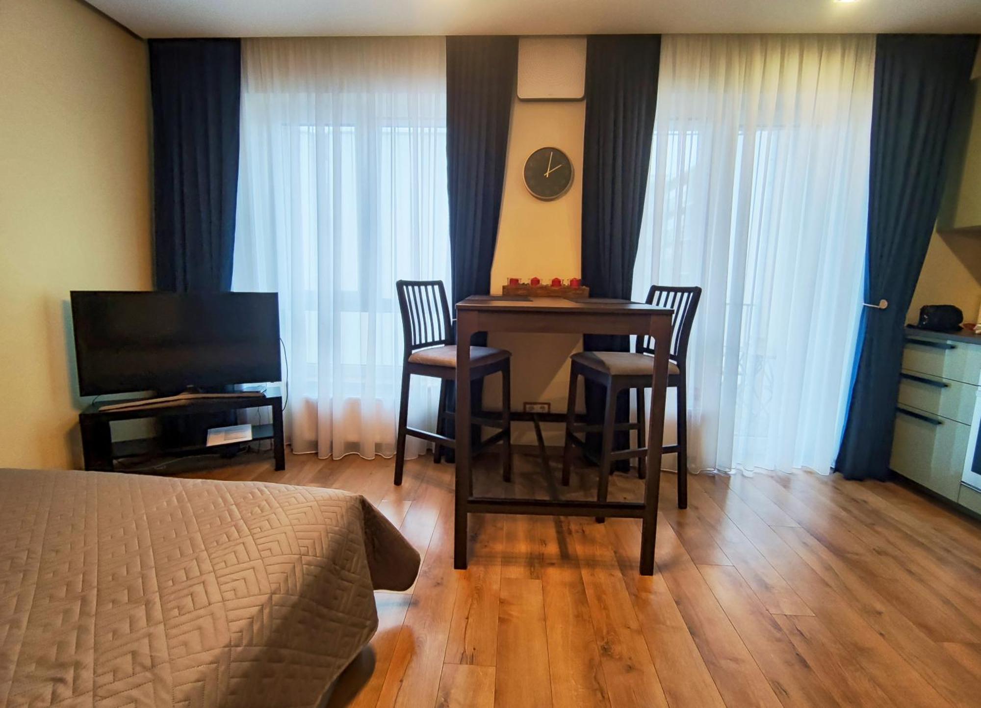 Apartments Franny'S Bees 维尔纽斯 外观 照片